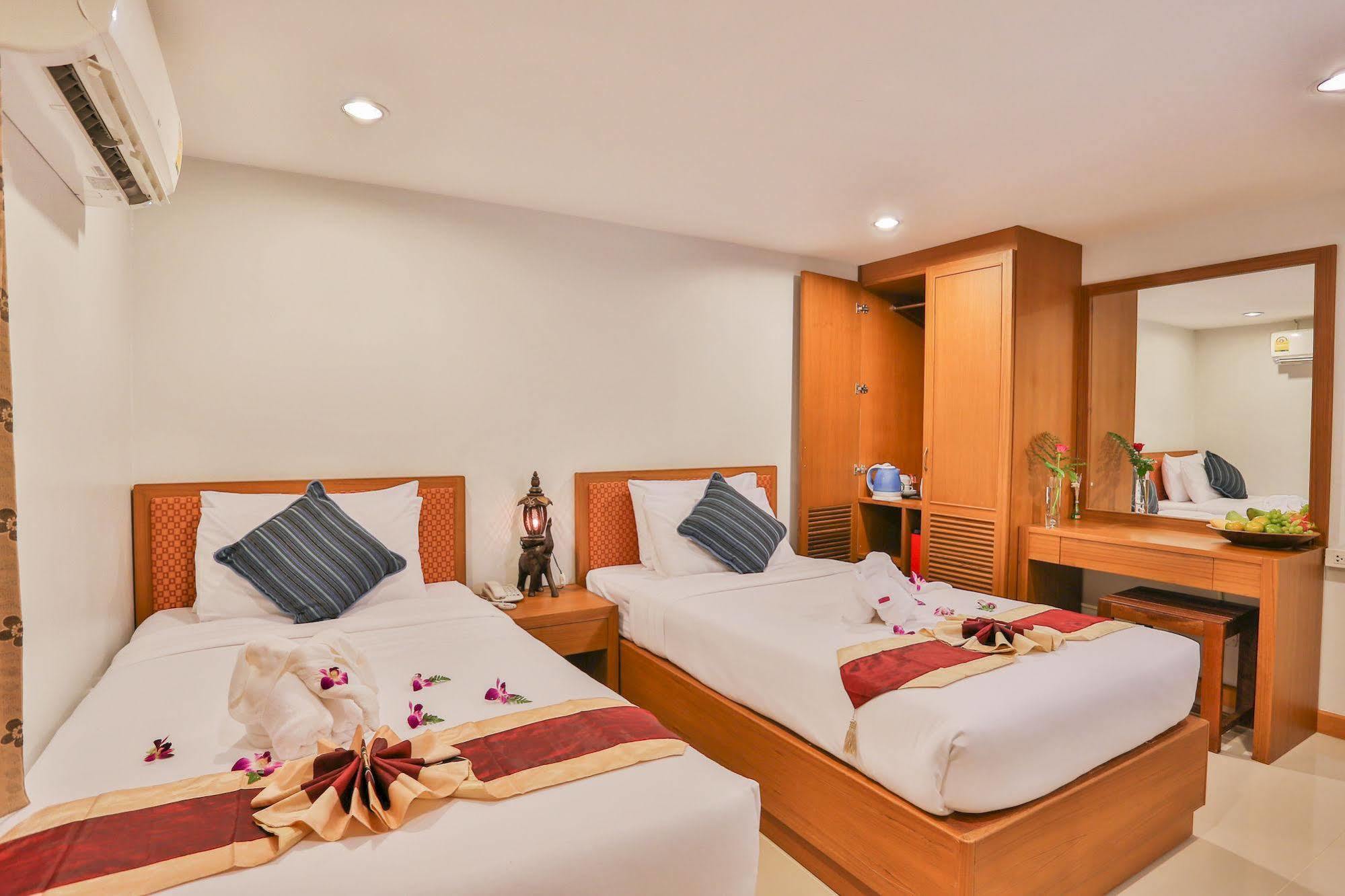Hip Yaya Residences Patong 외부 사진