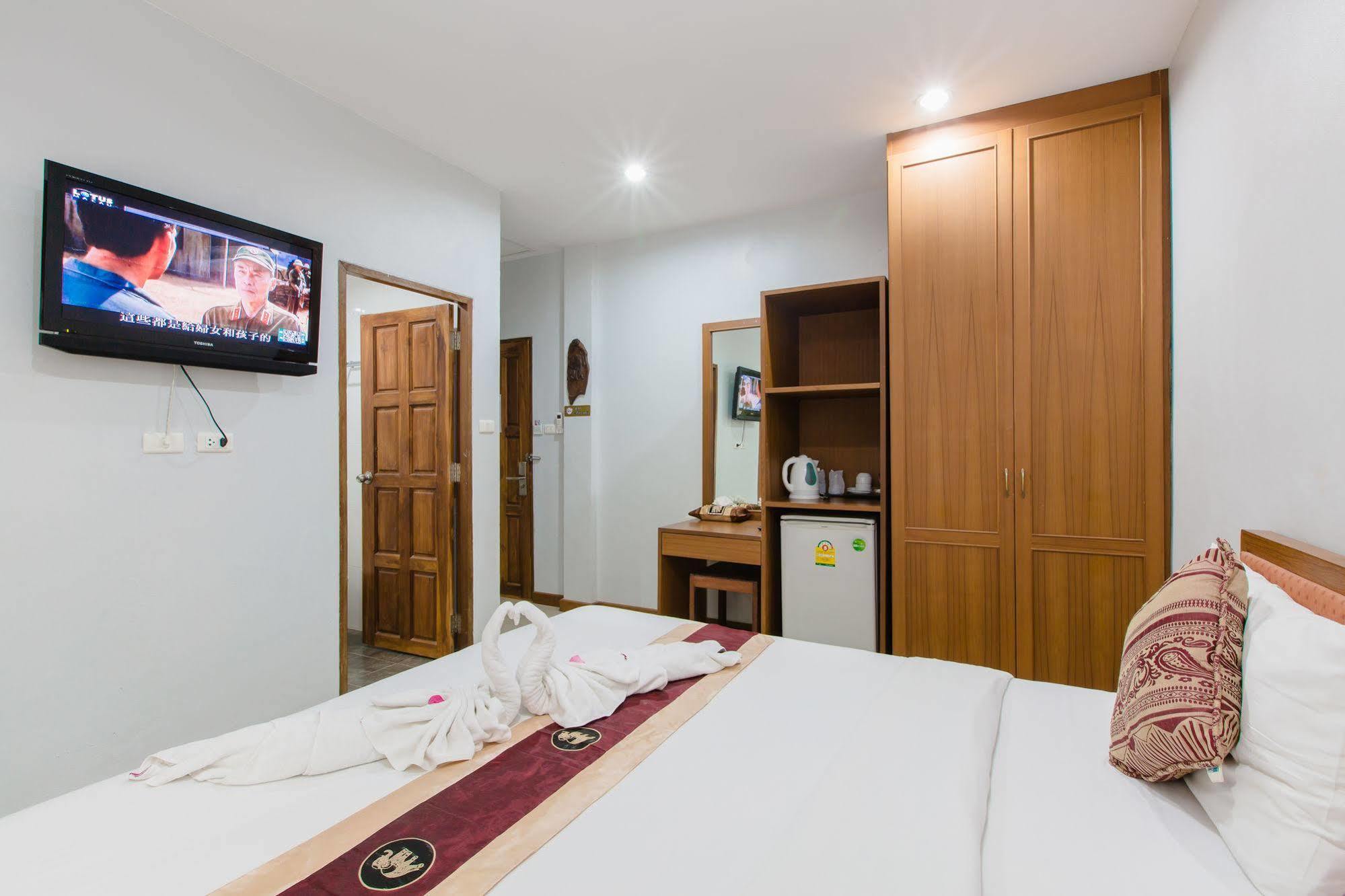 Hip Yaya Residences Patong 외부 사진